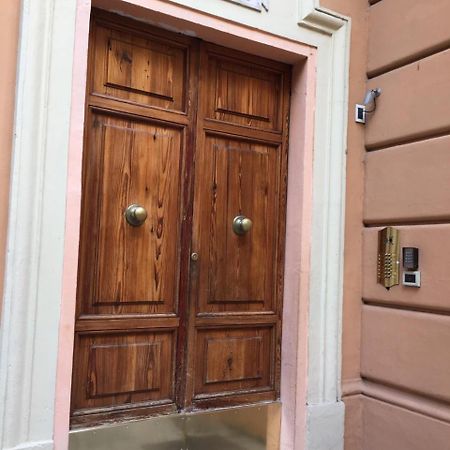 Face To Face House Bed and Breakfast Ρώμη Εξωτερικό φωτογραφία